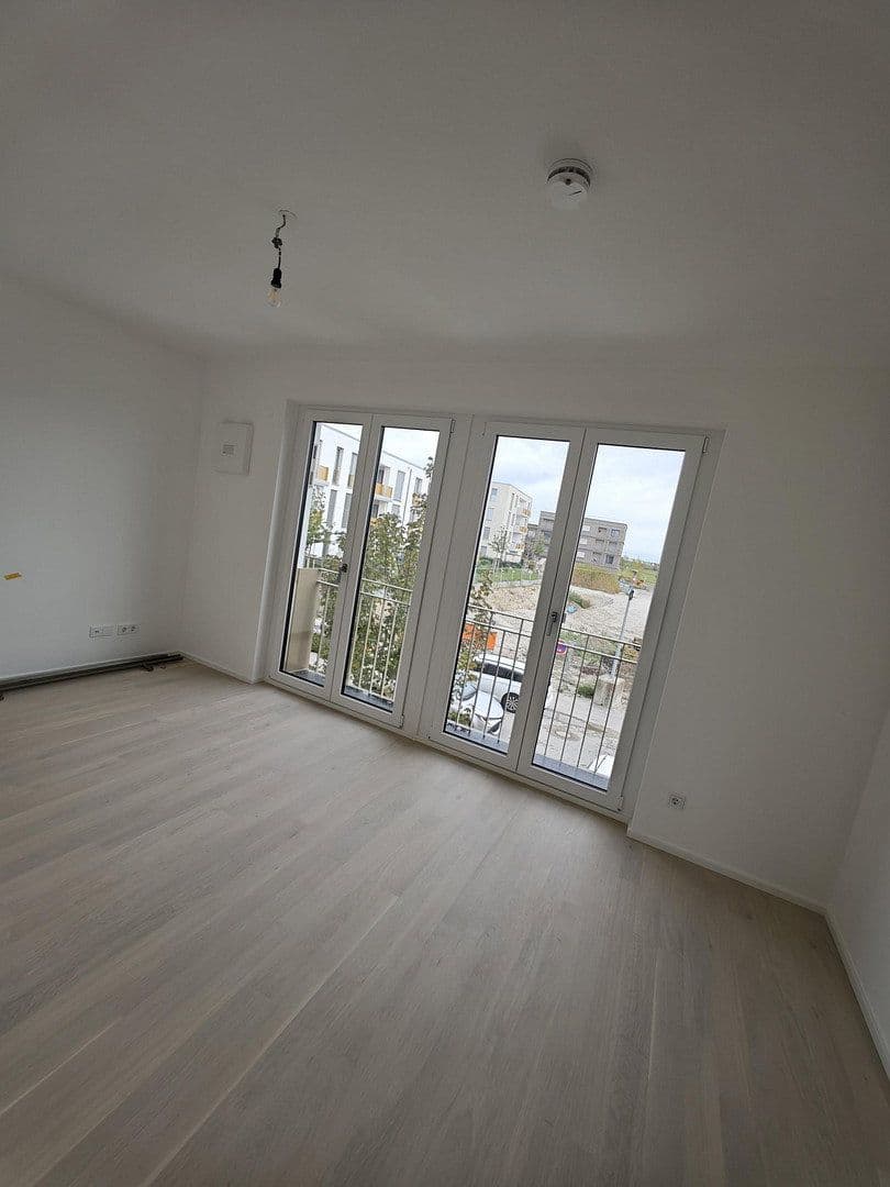 Prenájom bytu 2-izbový 57 m², Lilli-Kurowski-Straße 9, München, Bavorsko Prenájom bytu 2-izbový 57 m², Lilli-Kurowski-Straße 9, München, Bavorsko