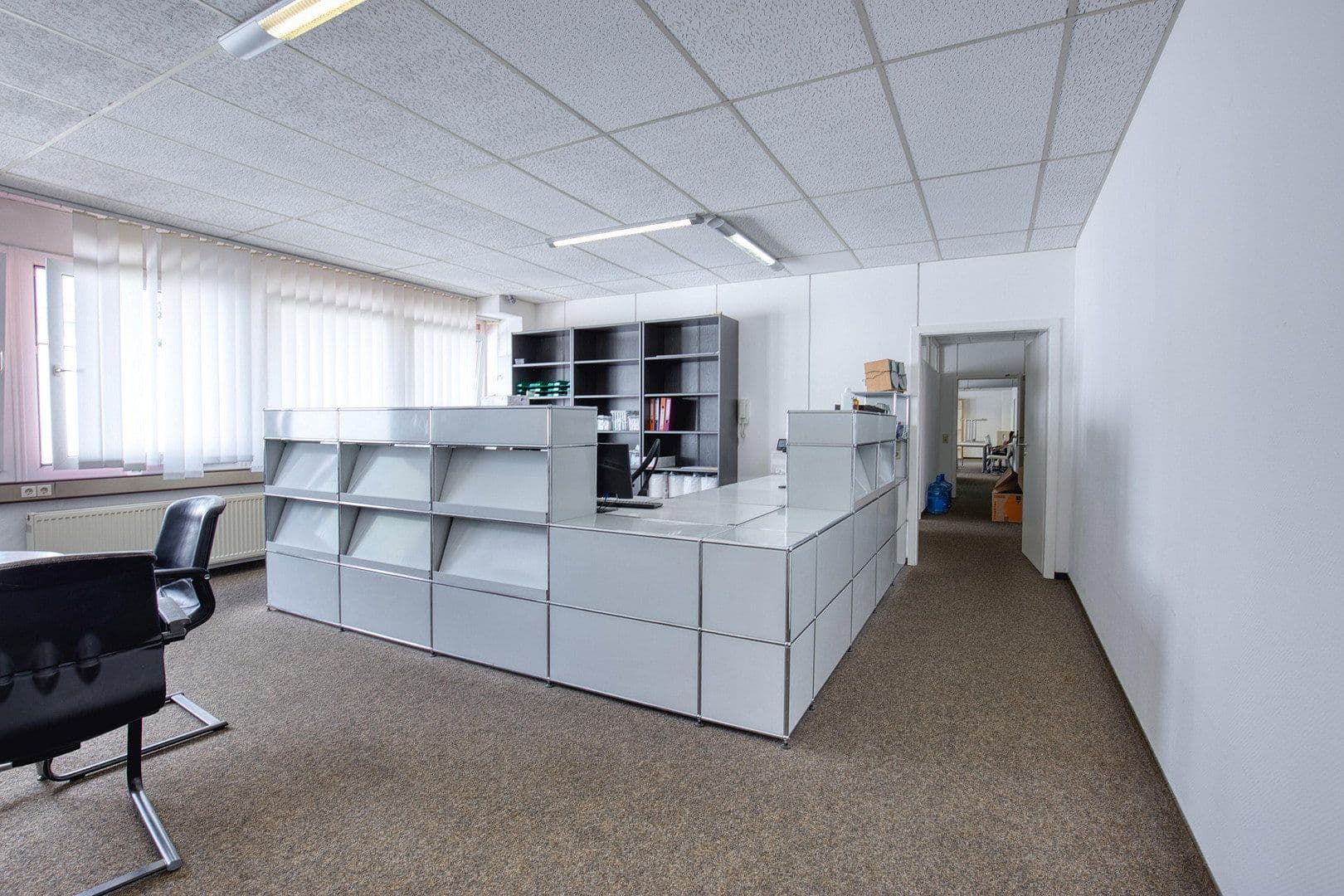 Prenájom kancelárie 1.996 m², Reutlingen, Bádensko-Wurttembersko Prenájom kancelárie 1.996 m², Reutlingen, Bádensko-Wurttembersko