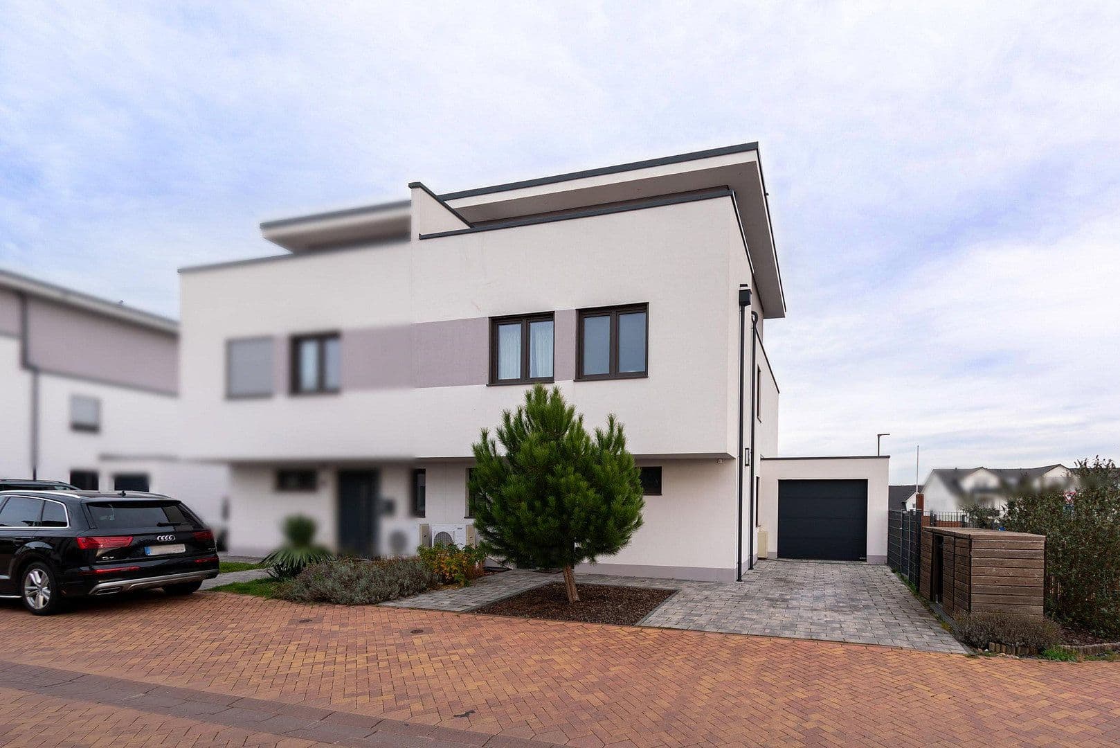 Predaj domu 188 m², pozemok 280 m², Roxheim, Porýnie-Falcko Predaj domu 188 m², pozemok 280 m², Roxheim, Porýnie-Falcko