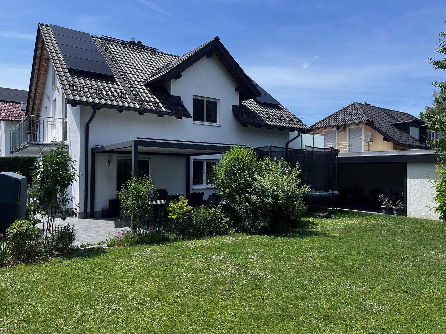 Predaj domu 215 m², pozemok 657 m², Puchheim, Bavorsko Predaj domu 215 m², pozemok 657 m², Puchheim, Bavorsko