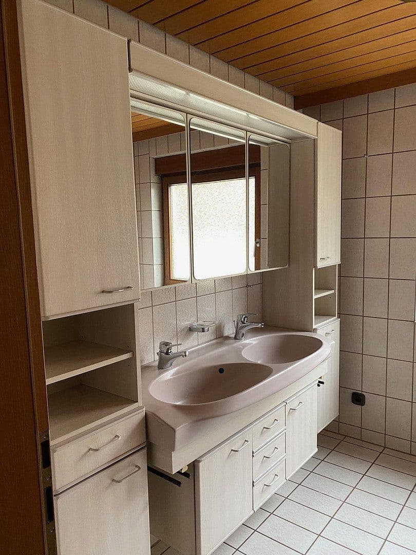 Predaj domu 115 m², pozemok 457 m², Mörikestraße 20, Deizisau, Bádensko-Wurttembersko Predaj domu 115 m², pozemok 457 m², Mörikestraße 20, Deizisau, Bádensko-Wurttembersko