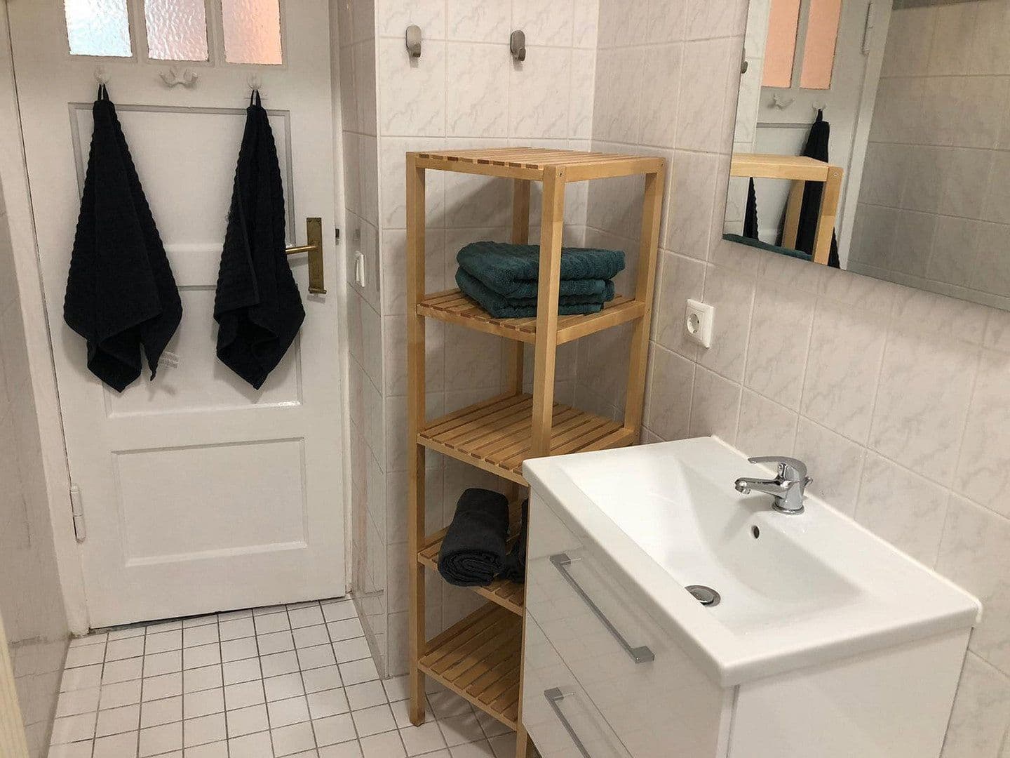 Prenájom bytu 2-izbový 58 m², Berlin, Berlín Prenájom bytu 2-izbový 58 m², Berlin, Berlín
