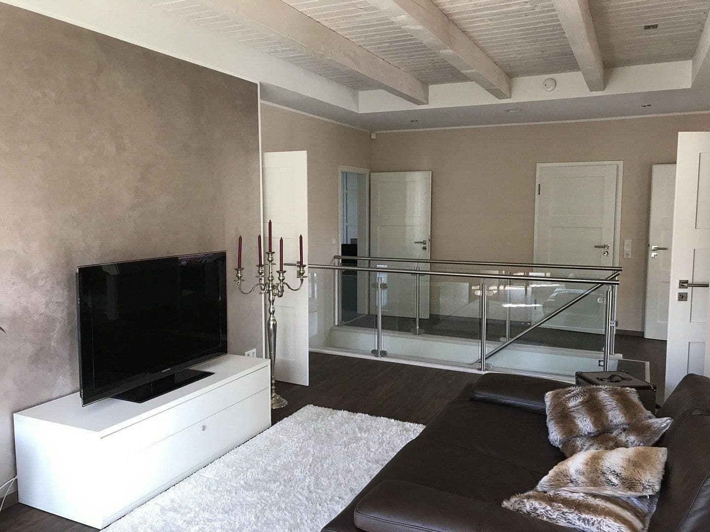Predaj domu 220 m², pozemok 1.416 m², Hinter der Kirche 12, Neumünster, Šlezvicko-Holštajnsko Predaj domu 220 m², pozemok 1.416 m², Hinter der Kirche 12, Neumünster, Šlezvicko-Holštajnsko