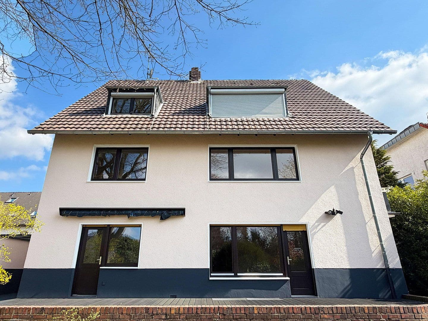 Predaj domu 306 m², pozemok 673 m², Penningsfelder Weg 89, Köln, Severné Porýnie - Westfálsko Predaj domu 306 m², pozemok 673 m², Penningsfelder Weg 89, Köln, Severné Porýnie - Westfálsko