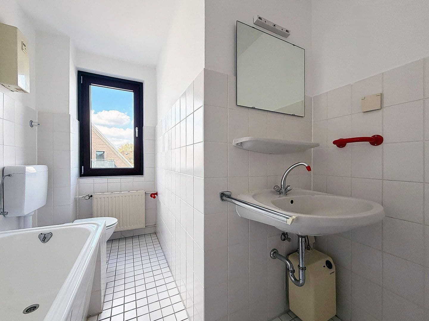 Predaj domu 306 m², pozemok 673 m², Penningsfelder Weg 89, Köln, Severné Porýnie - Westfálsko Predaj domu 306 m², pozemok 673 m², Penningsfelder Weg 89, Köln, Severné Porýnie - Westfálsko