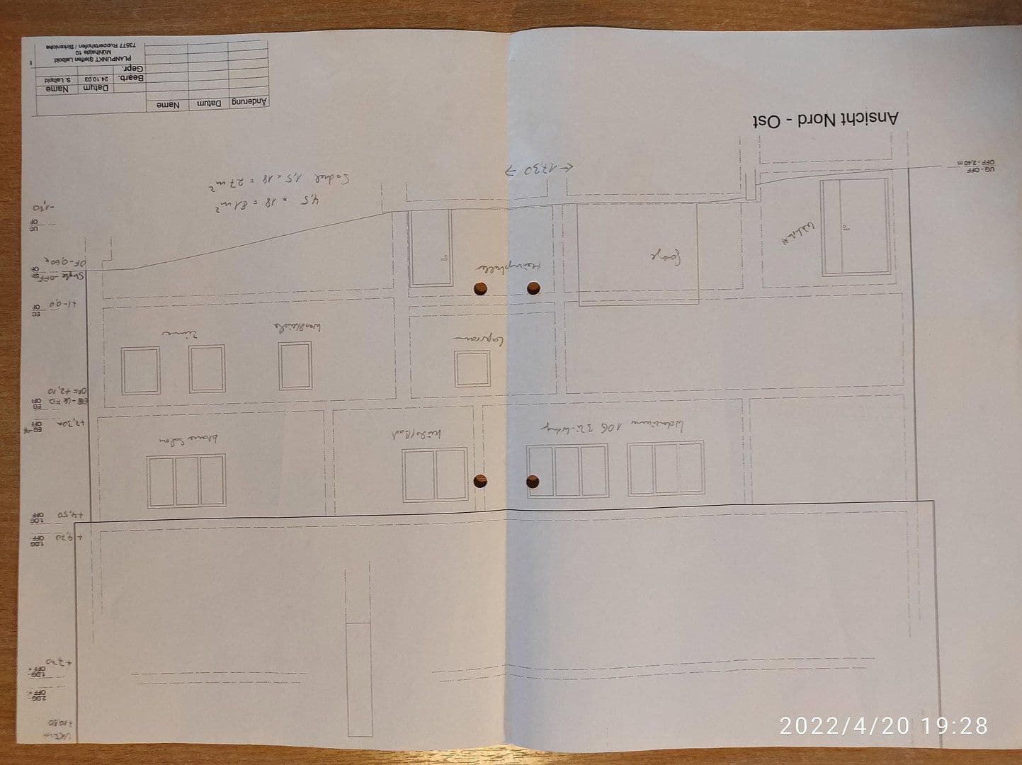 Predaj domu 270 m², pozemok 416 m², Dorfstr. 13, Vöhringen, Bádensko-Wurttembersko Predaj domu 270 m², pozemok 416 m², Dorfstr. 13, Vöhringen, Bádensko-Wurttembersko