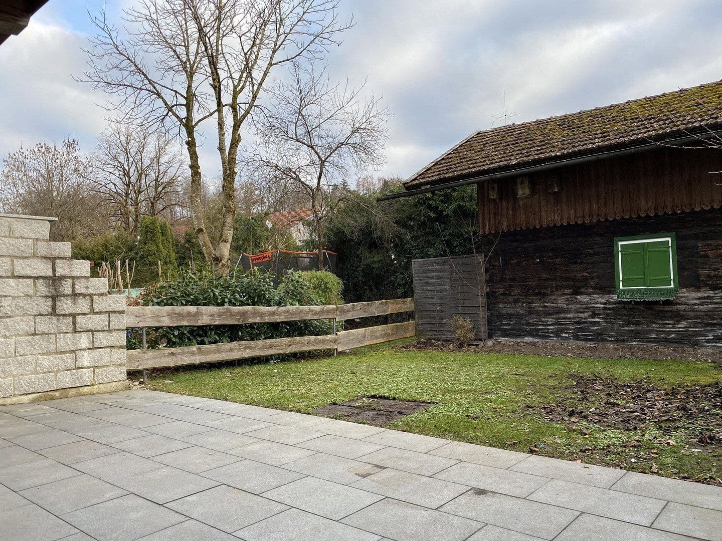 Prenájom bytu 2-izbový 75 m², Otterfing, Bavorsko Prenájom bytu 2-izbový 75 m², Otterfing, Bavorsko