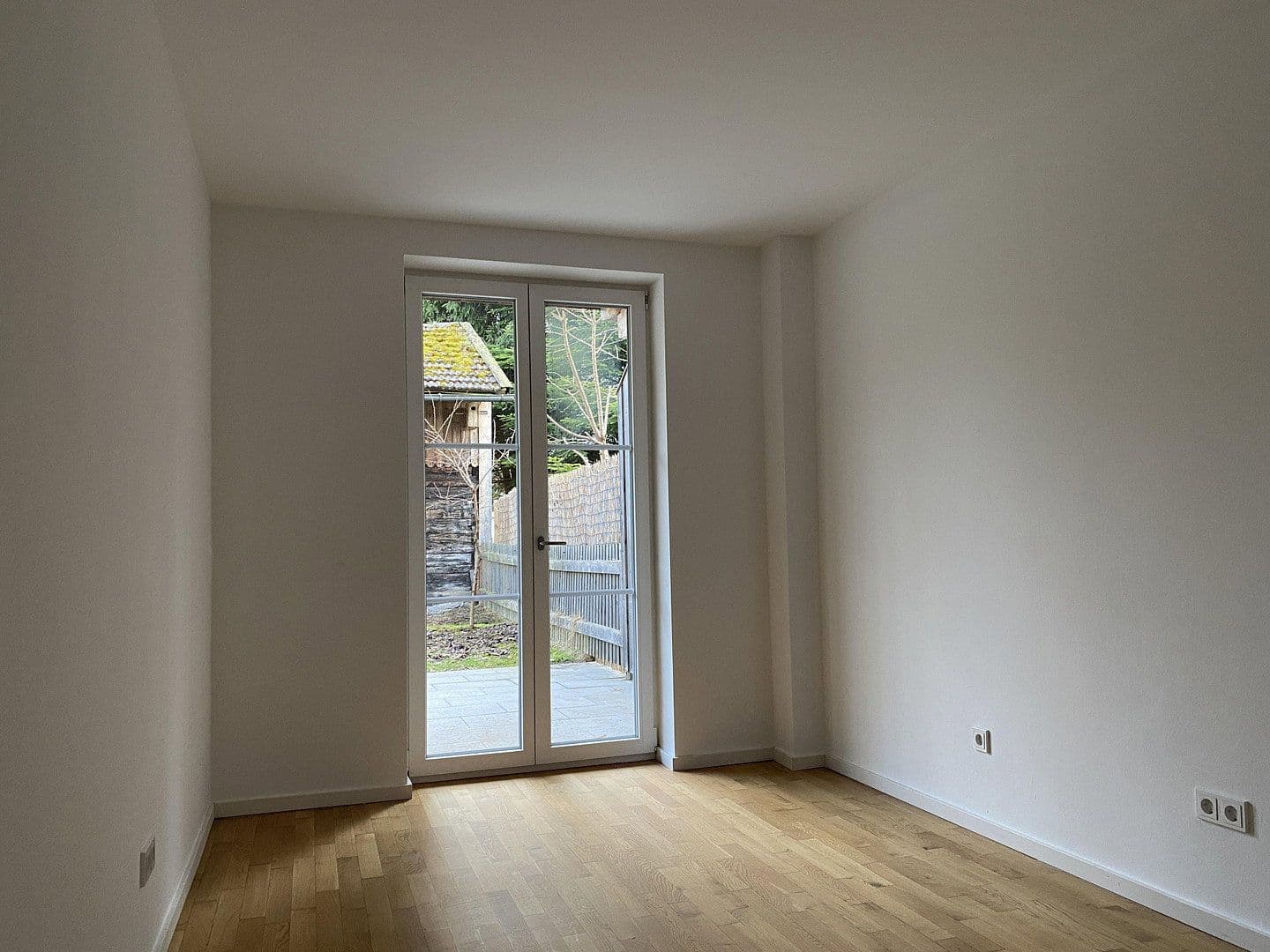 Prenájom bytu 2-izbový 75 m², Otterfing, Bavorsko Prenájom bytu 2-izbový 75 m², Otterfing, Bavorsko