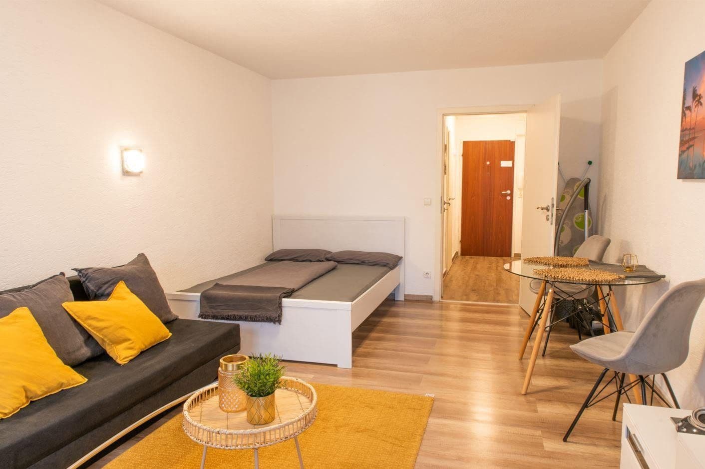 Prenájom bytu 1-izbový 33 m², Sindelfingen, Bádensko-Wurttembersko Prenájom bytu 1-izbový 33 m², Sindelfingen, Bádensko-Wurttembersko