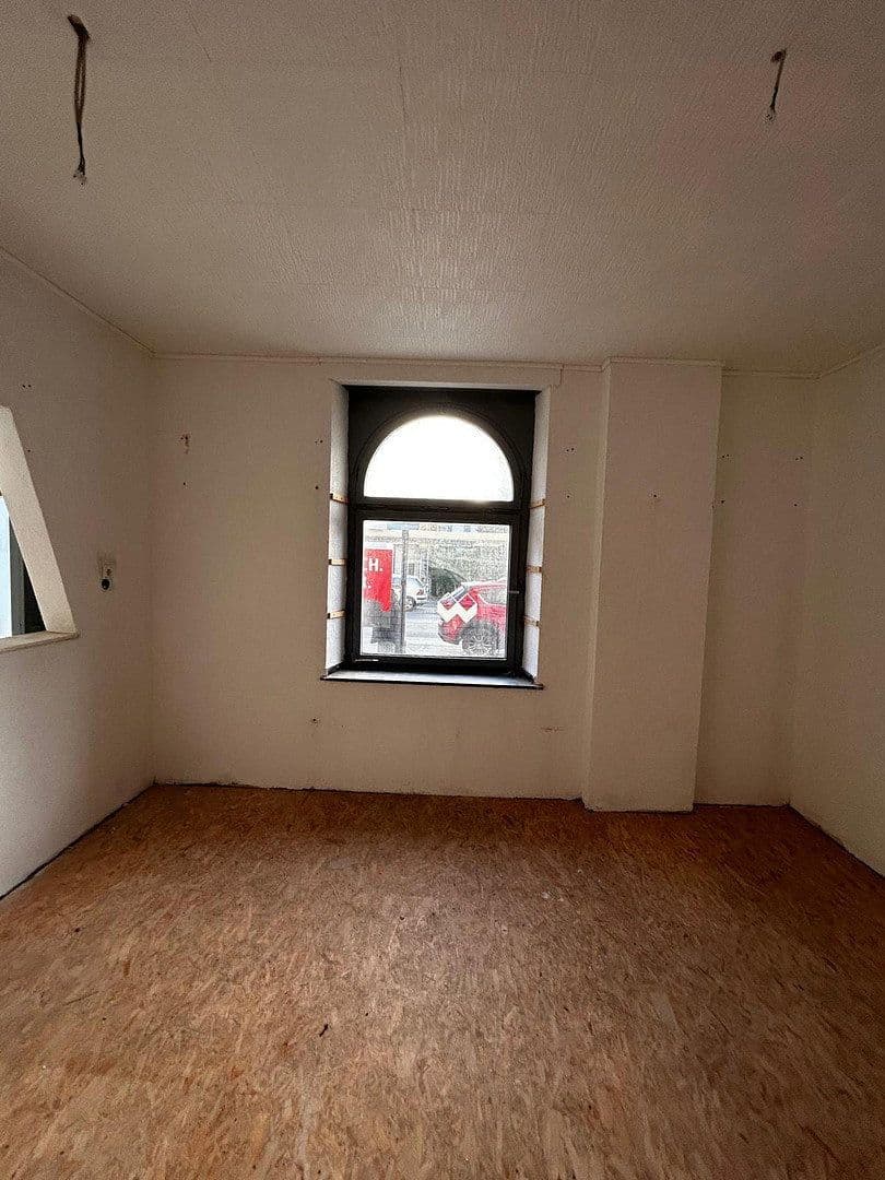 Prenájom nebytového priestoru 45 m², Rather Broich 75, Düsseldorf, Severné Porýnie - Westfálsko Prenájom nebytového priestoru 45 m², Rather Broich 75, Düsseldorf, Severné Porýnie - Westfálsko