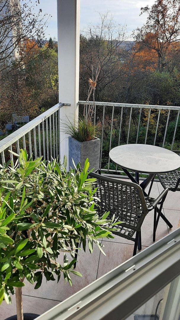 Prenájom bytu 2-izbový 55 m², Bad Kissingen, Bavorsko Prenájom bytu 2-izbový 55 m², Bad Kissingen, Bavorsko