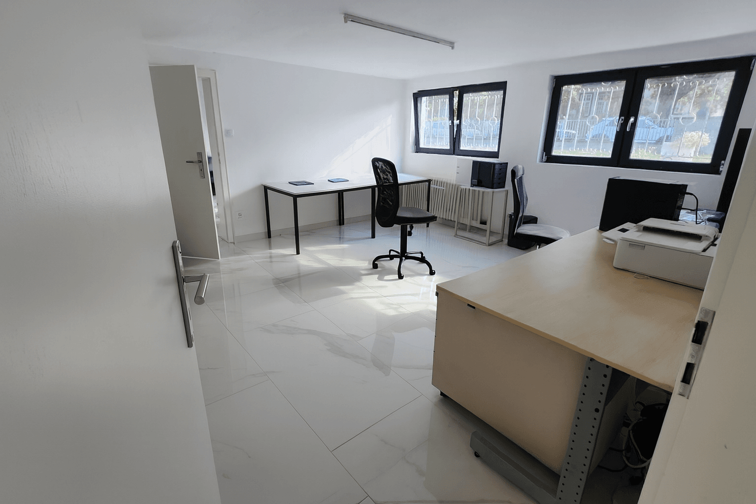 Predaj domu 206 m², pozemok 680 m², Bahnhofstr. 145, Maintal, Hesensko Predaj domu 206 m², pozemok 680 m², Bahnhofstr. 145, Maintal, Hesensko