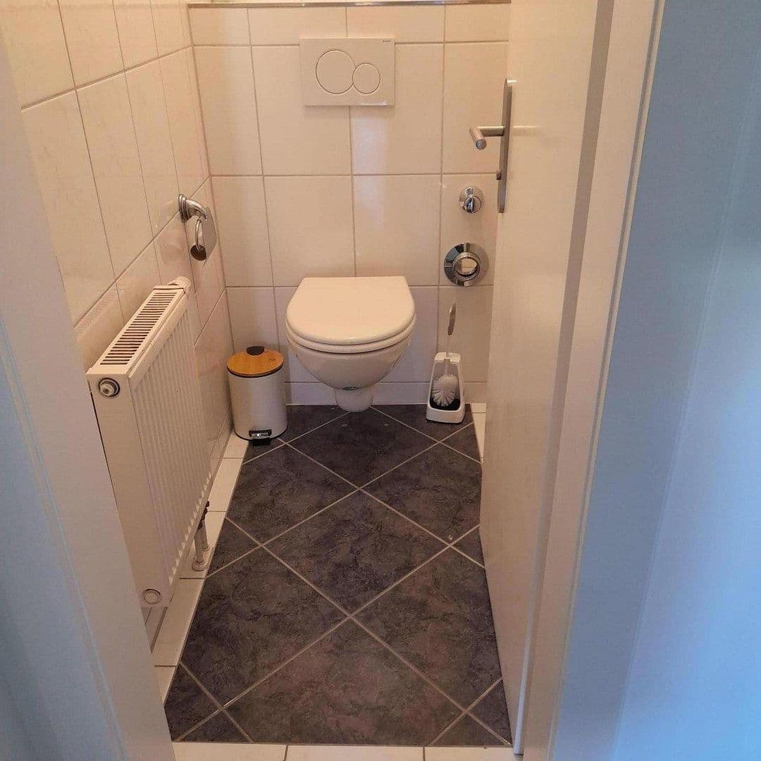Prenájom bytu 13 m², Luisenstrasse 2, Nürnberg, Bavorsko Prenájom bytu 13 m², Luisenstrasse 2, Nürnberg, Bavorsko