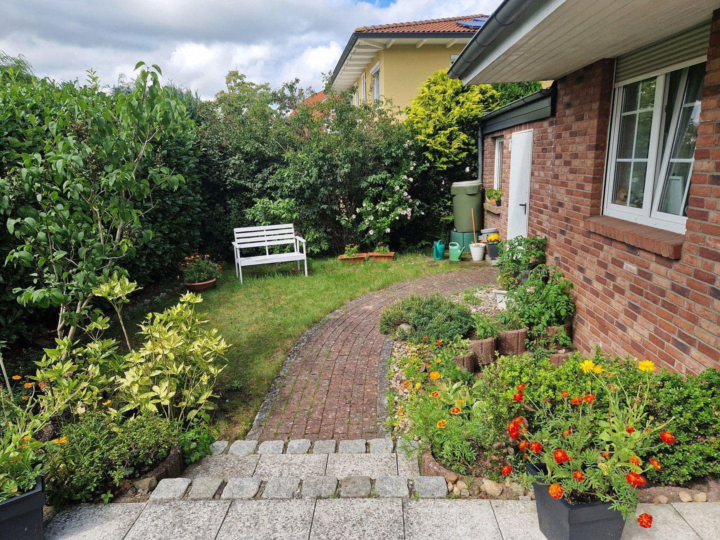 Predaj domu 225 m², pozemok 519 m², Lüneburg, Dolné Sasko Predaj domu 225 m², pozemok 519 m², Lüneburg, Dolné Sasko