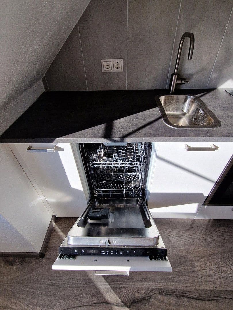 Prenájom bytu 1-izbový 42 m², Ernestinenstr. 5, Kiel, Šlezvicko-Holštajnsko Prenájom bytu 1-izbový 42 m², Ernestinenstr. 5, Kiel, Šlezvicko-Holštajnsko