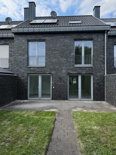Prenájom domu 167 m², pozemok 185 m², Kevelaer, Severné Porýnie - Westfálsko Prenájom domu 167 m², pozemok 185 m², Kevelaer, Severné Porýnie - Westfálsko