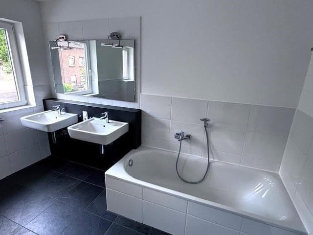 Prenájom domu 167 m², pozemok 185 m², Kevelaer, Severné Porýnie - Westfálsko Prenájom domu 167 m², pozemok 185 m², Kevelaer, Severné Porýnie - Westfálsko