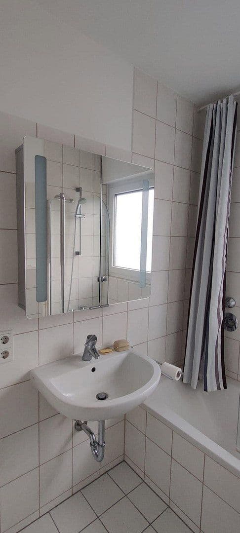 Prenájom bytu 3-izbový 66 m², Rossertblick 11, Eppstein, Hesensko Prenájom bytu 3-izbový 66 m², Rossertblick 11, Eppstein, Hesensko