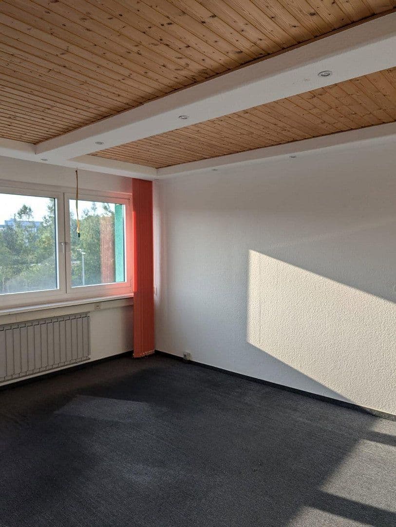 Prenájom kancelárie 400 m², Rennsteigstrasse 2-6, Zella-Mehlis, Durínsko Prenájom kancelárie 400 m², Rennsteigstrasse 2-6, Zella-Mehlis, Durínsko