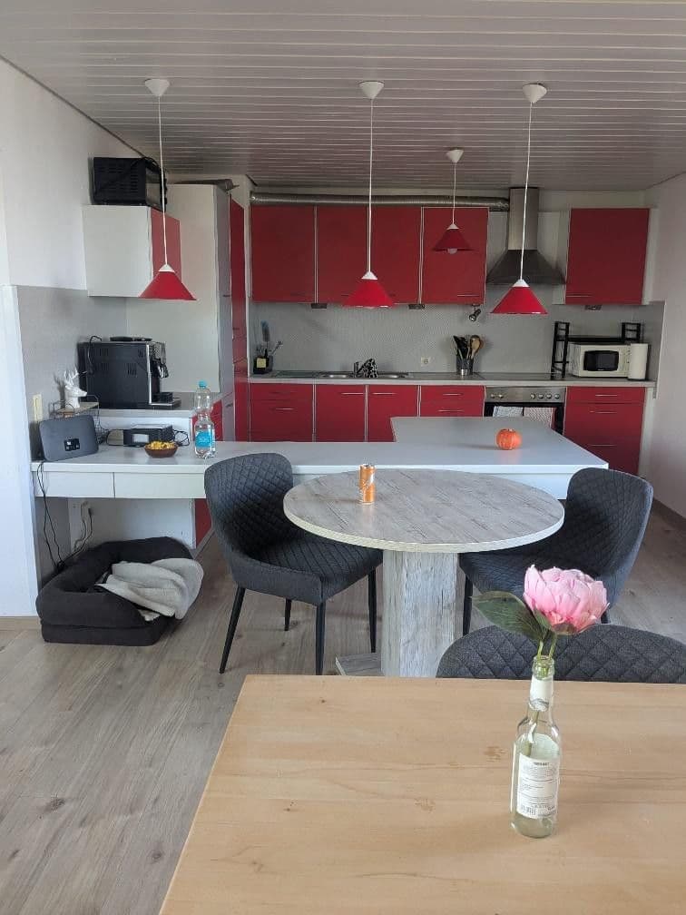 Prenájom bytu 3-izbový 109 m², Landhausstraße 8-10, Meßstetten, Bádensko-Wurttembersko Prenájom bytu 3-izbový 109 m², Landhausstraße 8-10, Meßstetten, Bádensko-Wurttembersko