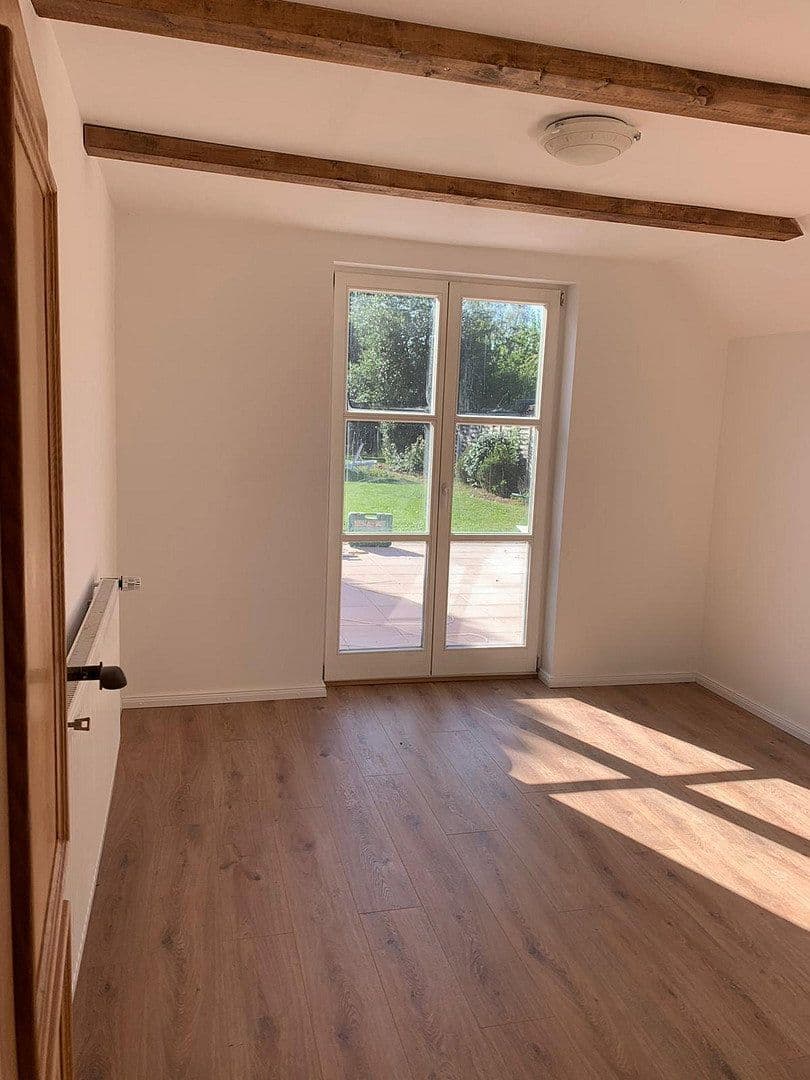 Prenájom domu 120 m², pozemok 1.200 m², Thedinghausen, Dolné Sasko Prenájom domu 120 m², pozemok 1.200 m², Thedinghausen, Dolné Sasko