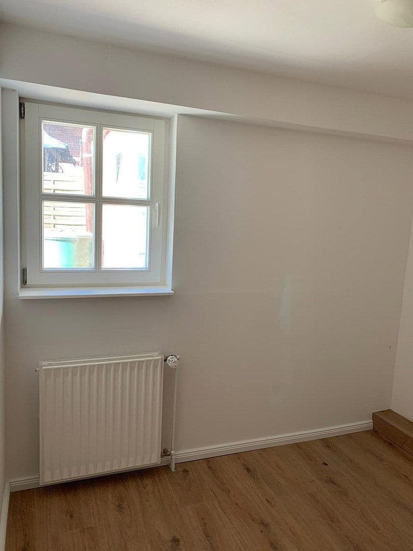 Prenájom domu 120 m², pozemok 1.200 m², Thedinghausen, Dolné Sasko Prenájom domu 120 m², pozemok 1.200 m², Thedinghausen, Dolné Sasko