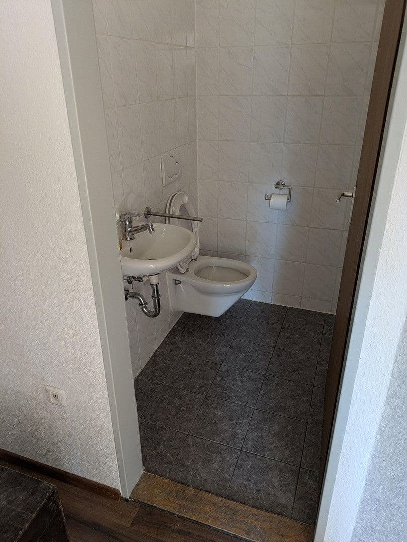 Prenájom bytu 3-izbový 55 m², Schützenstr. 23, Augsburg, Bavorsko Prenájom bytu 3-izbový 55 m², Schützenstr. 23, Augsburg, Bavorsko