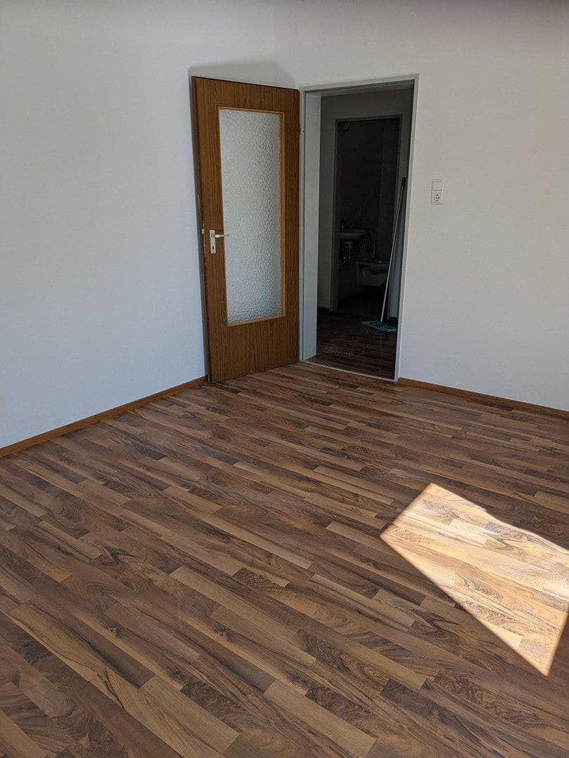 Prenájom bytu 3-izbový 55 m², Schützenstr. 23, Augsburg, Bavorsko Prenájom bytu 3-izbový 55 m², Schützenstr. 23, Augsburg, Bavorsko