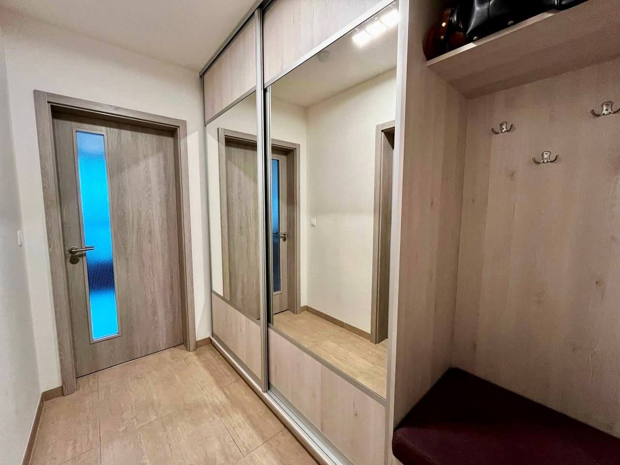 Prenájom bytu 1-izbový 34 m², Strnadových, Praha, Praha Prenájom bytu 1-izbový 34 m², Strnadových, Praha, Praha