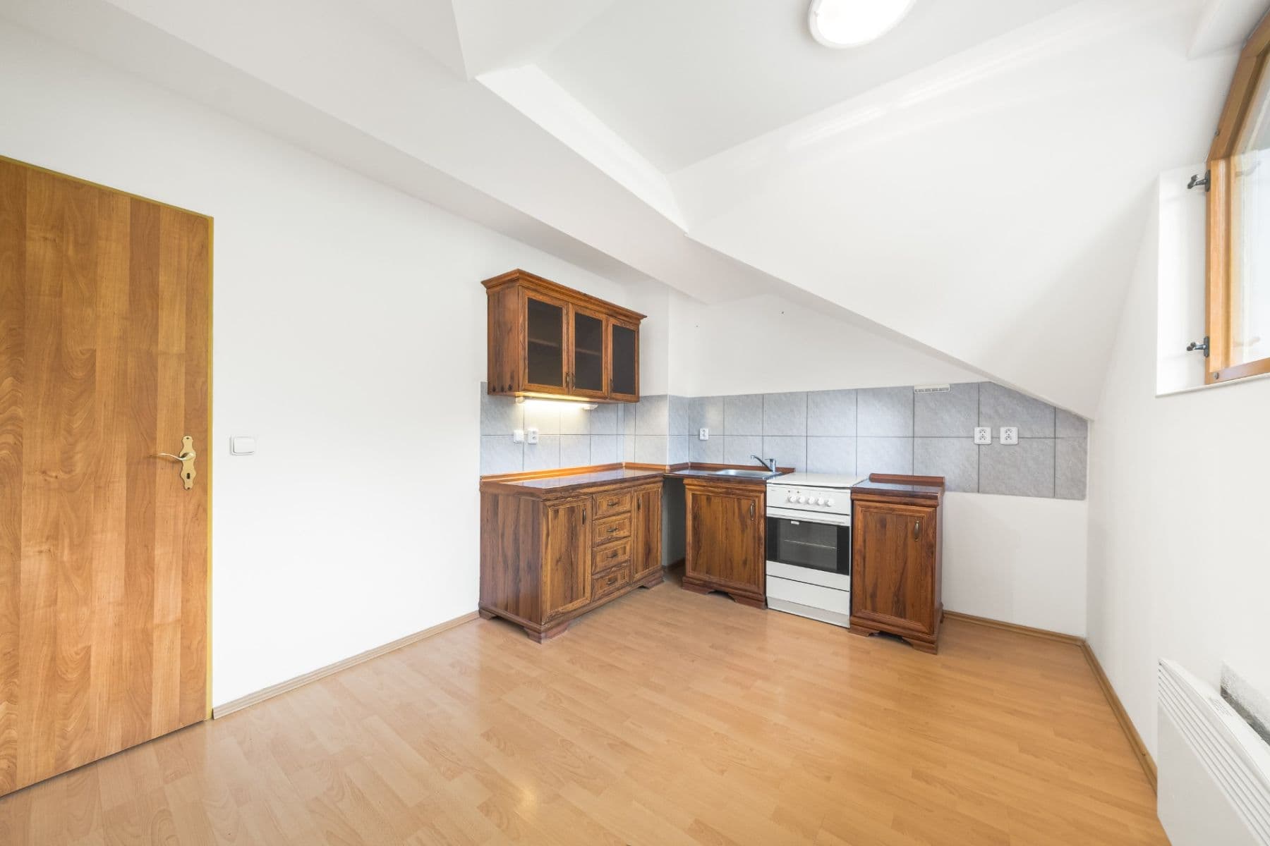Predaj bytu 1-izbový 58 m², Jestřabí v Krkonoších, Liberecký kraj Predaj bytu 1-izbový 58 m², Jestřabí v Krkonoších, Liberecký kraj