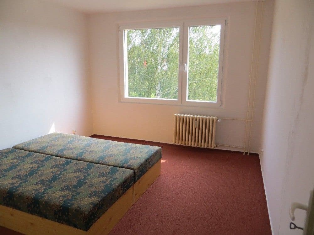 Prenájom bytu 3-izbový 87 m², Gagarinova, Police nad Metují, Královéhradecký kraj Prenájom bytu 3-izbový 87 m², Gagarinova, Police nad Metují, Královéhradecký kraj