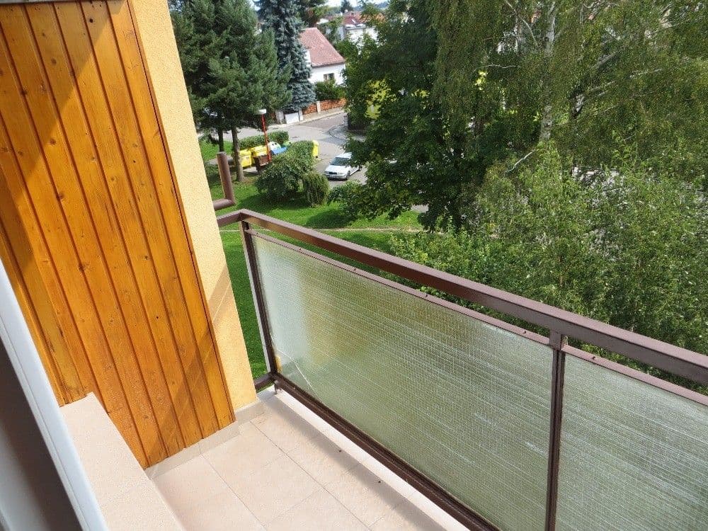 Prenájom bytu 3-izbový 87 m², Gagarinova, Police nad Metují, Královéhradecký kraj Prenájom bytu 3-izbový 87 m², Gagarinova, Police nad Metují, Královéhradecký kraj