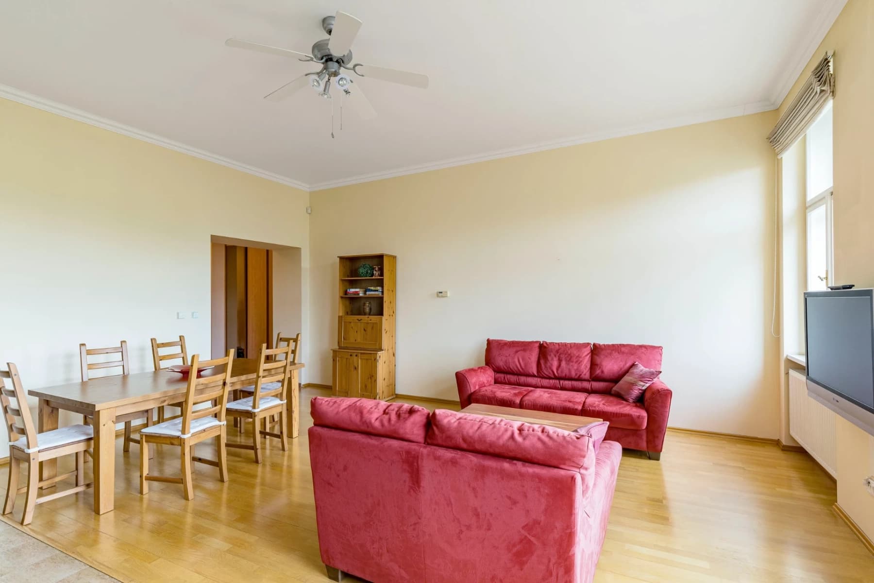 Prenájom bytu 3-izbový 92 m², Masarykovo nábřeží, Praha, Praha Prenájom bytu 3-izbový 92 m², Masarykovo nábřeží, Praha, Praha
