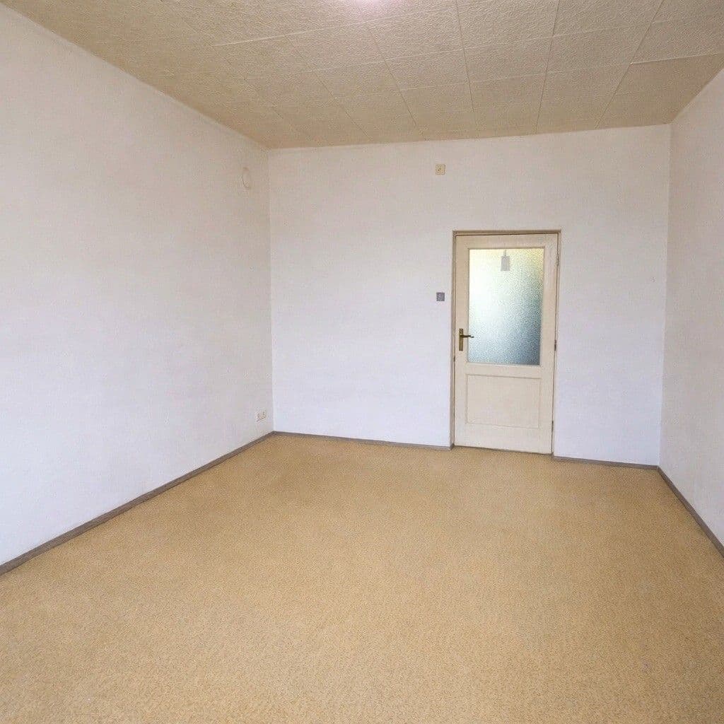 Prenájom bytu 1-izbový 41 m², Ruská, Praha, Praha Prenájom bytu 1-izbový 41 m², Ruská, Praha, Praha