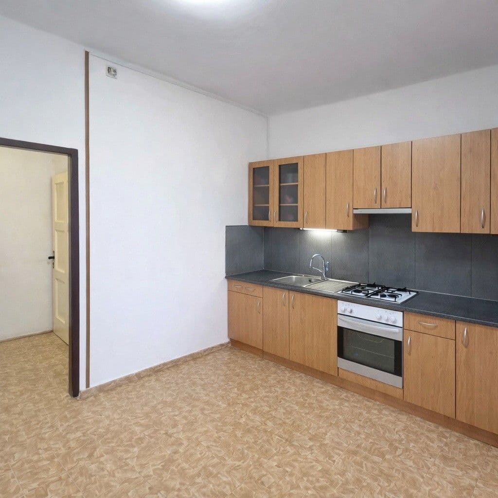 Prenájom bytu 1-izbový 41 m², Ruská, Praha, Praha Prenájom bytu 1-izbový 41 m², Ruská, Praha, Praha