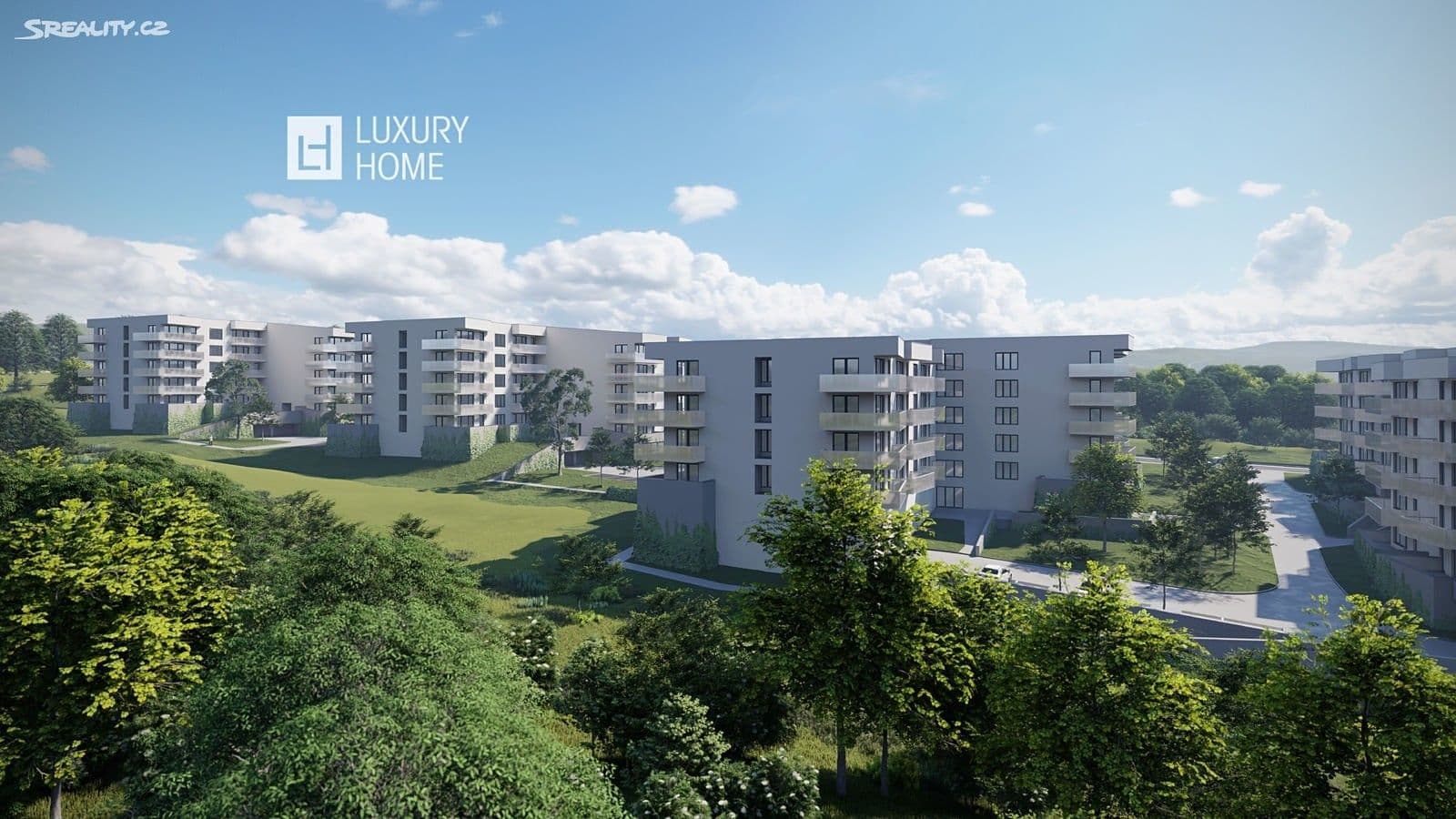 Prenájom garáže 12 m², Karlovy Vary, Karlovarský kraj Prenájom garáže 12 m², Karlovy Vary, Karlovarský kraj