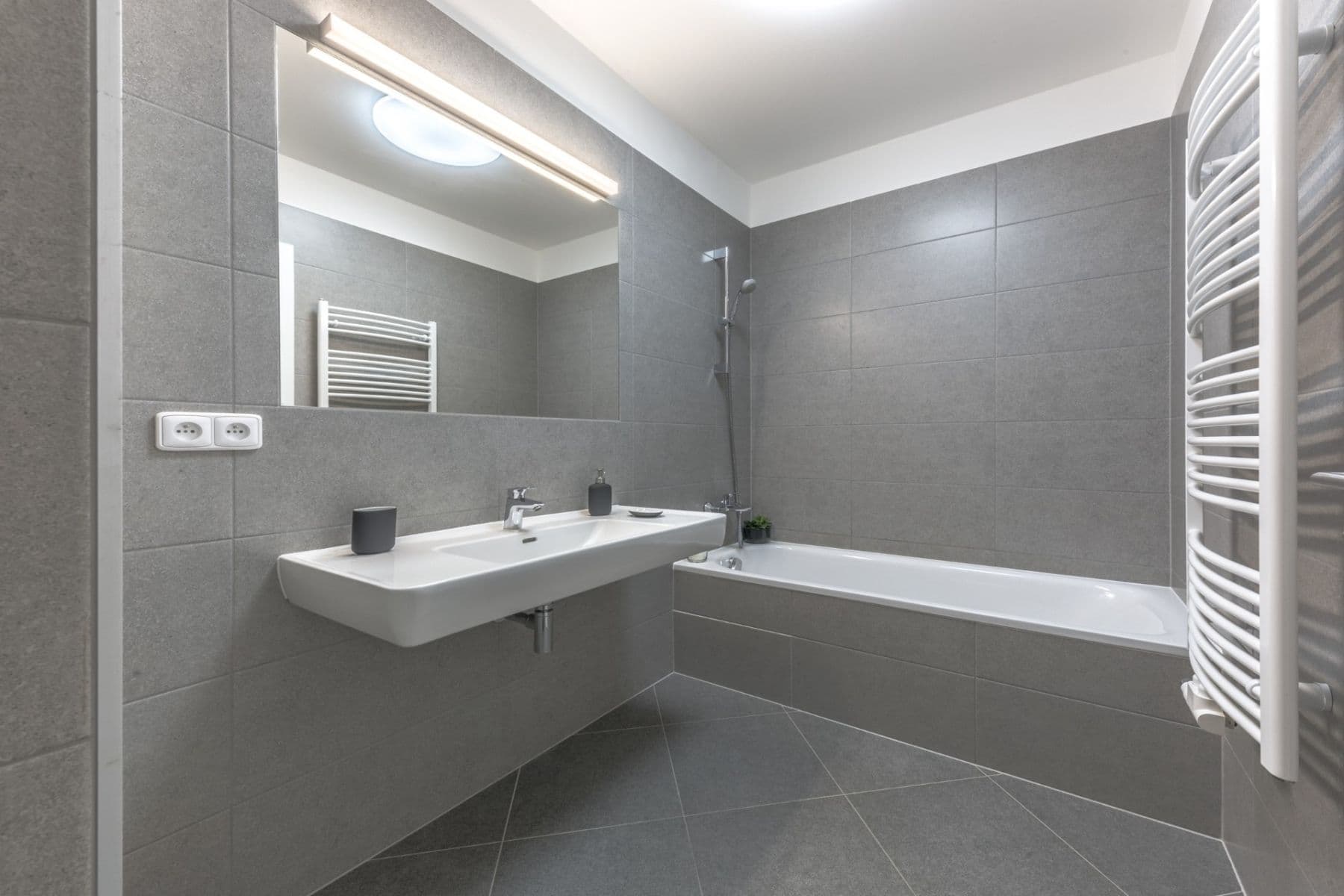 Prenájom bytu 2-izbový 57 m², Stočesova, Praha, Praha Prenájom bytu 2-izbový 57 m², Stočesova, Praha, Praha