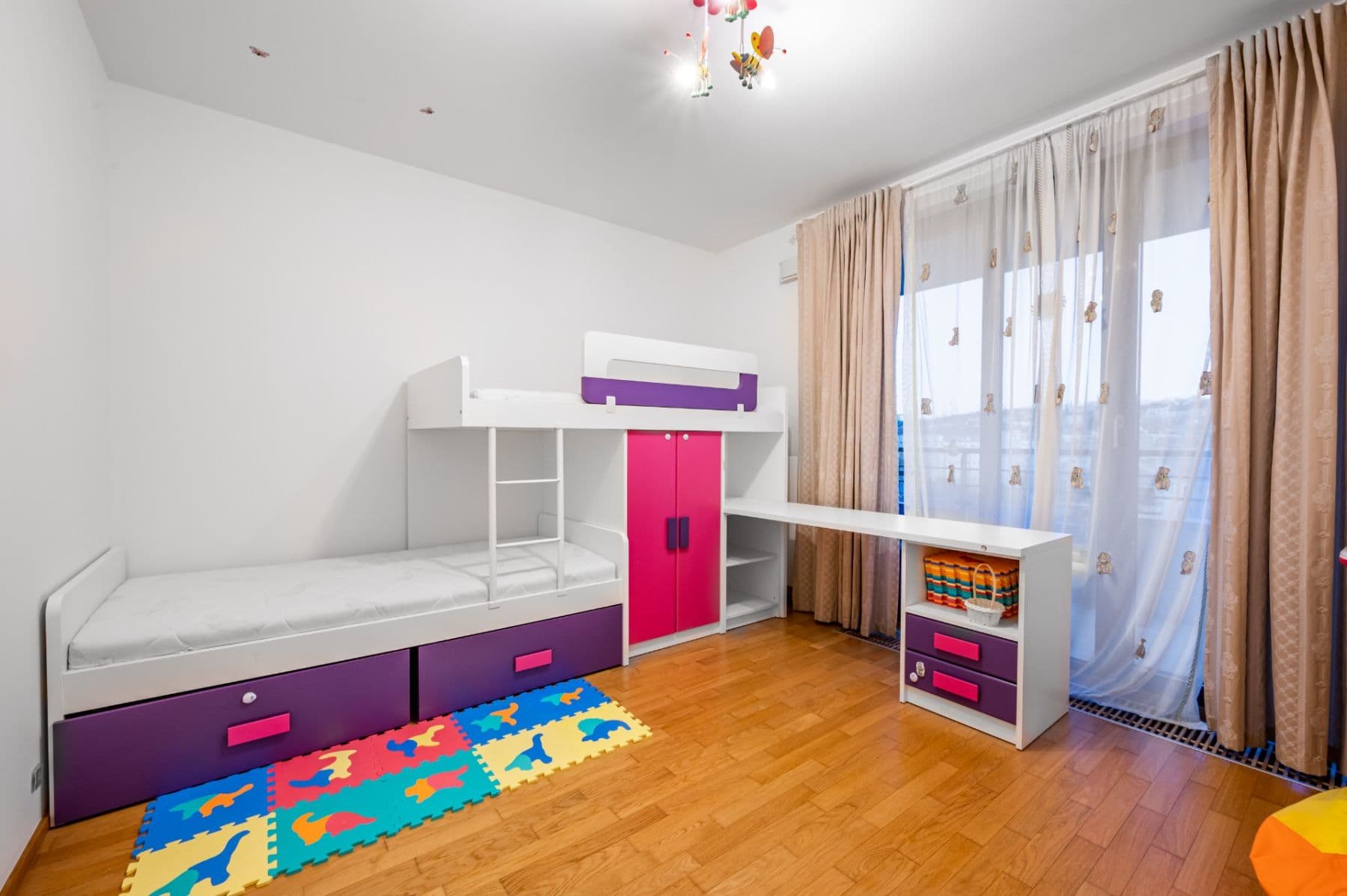Prenájom bytu 3-izbový 91 m², Na Petynce, Praha, Praha Prenájom bytu 3-izbový 91 m², Na Petynce, Praha, Praha