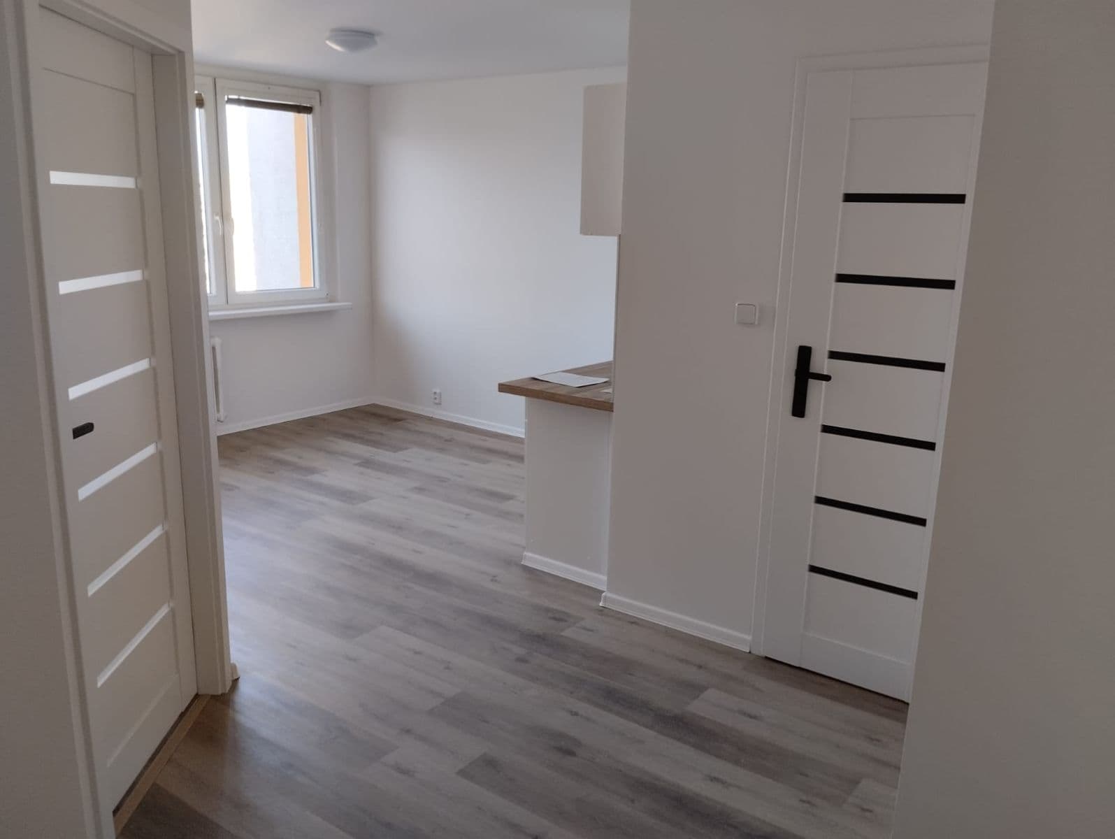 Prenájom bytu 2-izbový 33 m², Komořanská, Most, Ústecký kraj Prenájom bytu 2-izbový 33 m², Komořanská, Most, Ústecký kraj