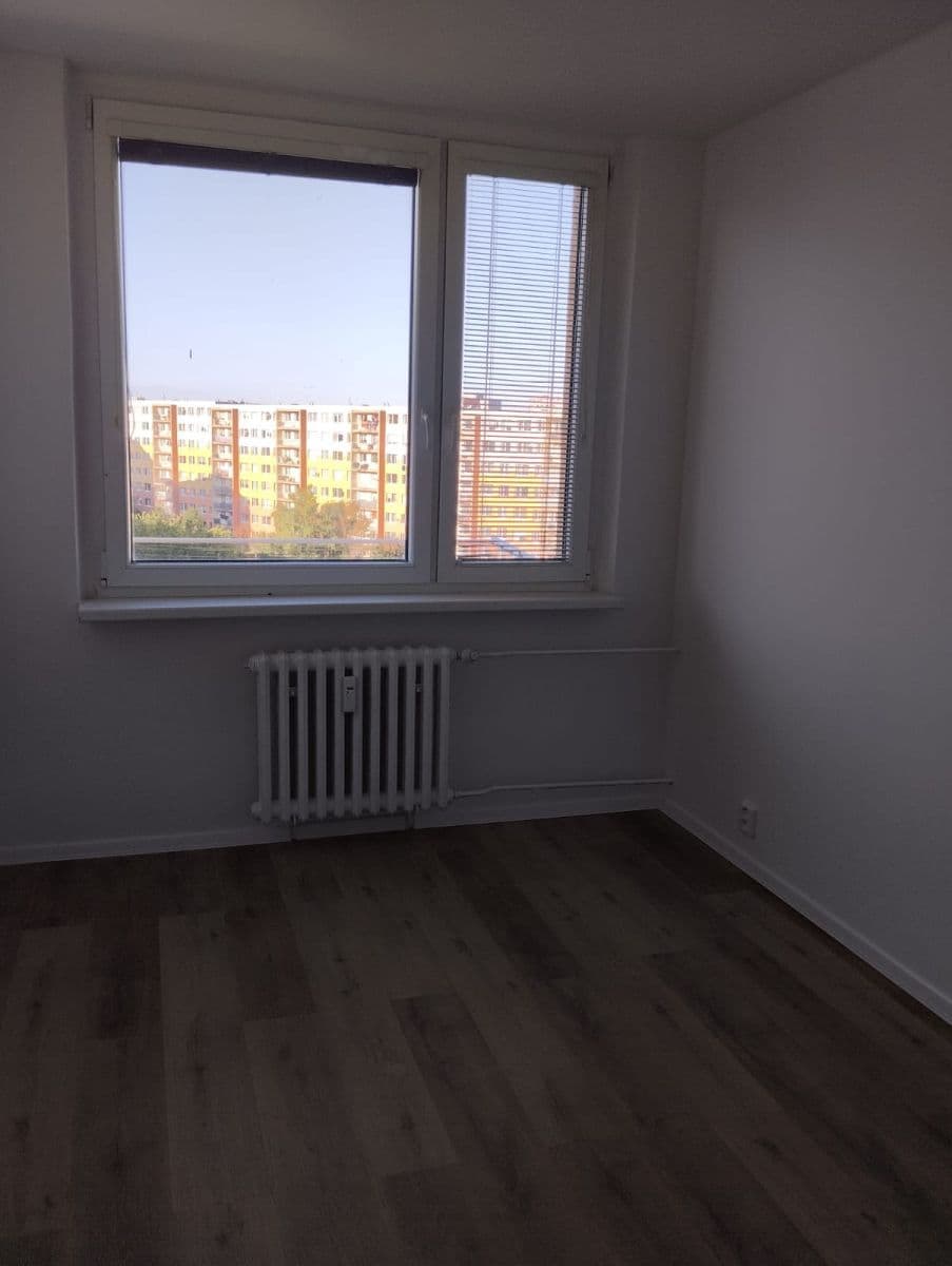 Prenájom bytu 2-izbový 33 m², Komořanská, Most, Ústecký kraj Prenájom bytu 2-izbový 33 m², Komořanská, Most, Ústecký kraj