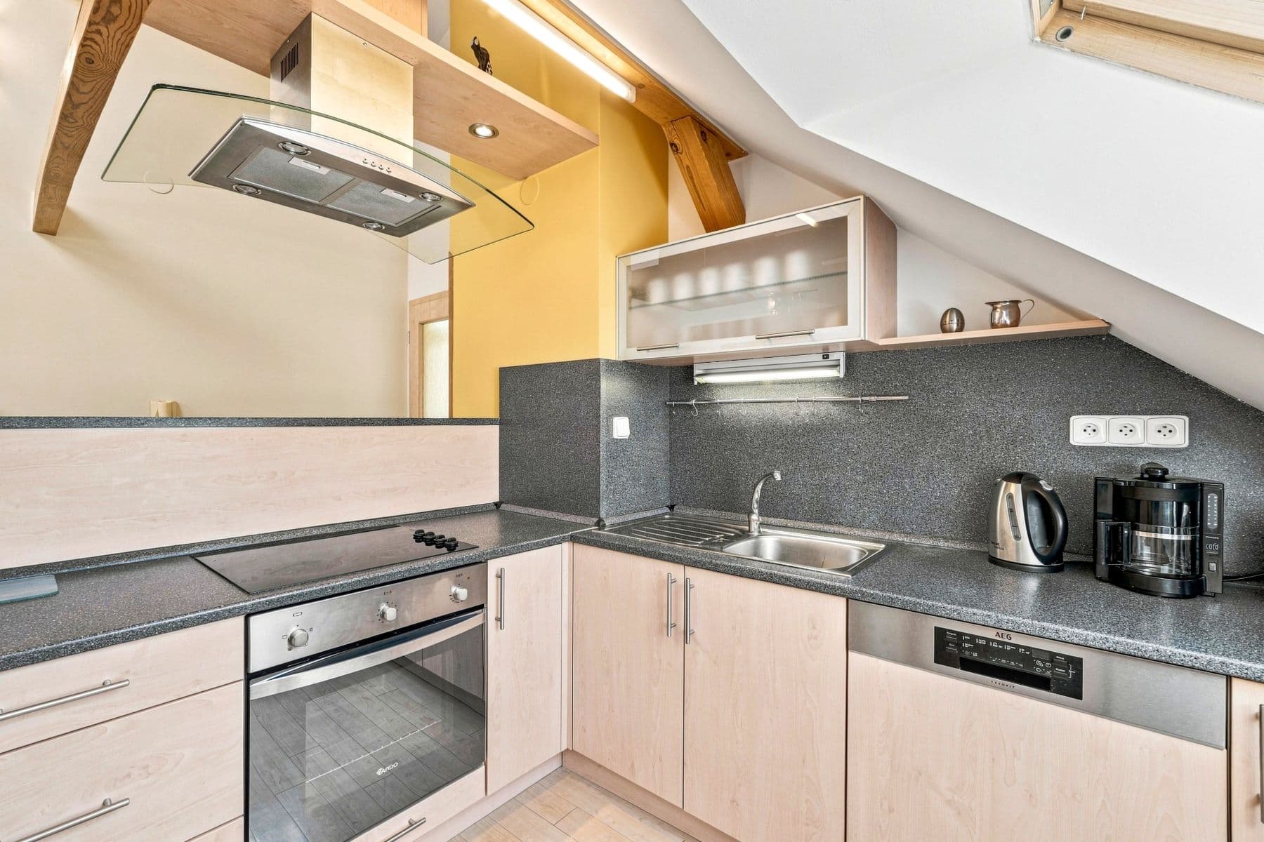 Prenájom bytu 200 m², Sokolská, Velké Opatovice, Jihomoravský kraj Prenájom bytu 200 m², Sokolská, Velké Opatovice, Jihomoravský kraj