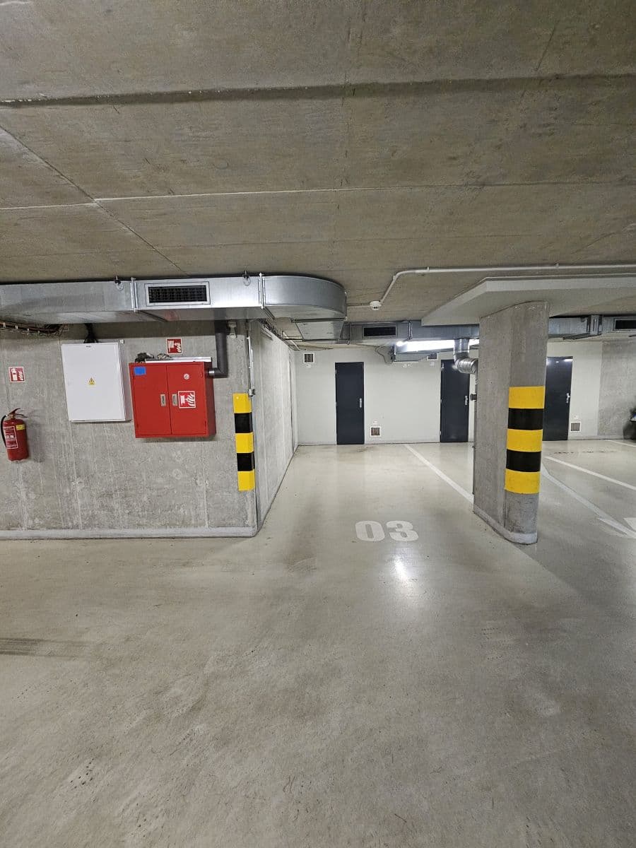 Prenájom bytu 72 m², Steinerova, Praha, Praha Prenájom bytu 72 m², Steinerova, Praha, Praha