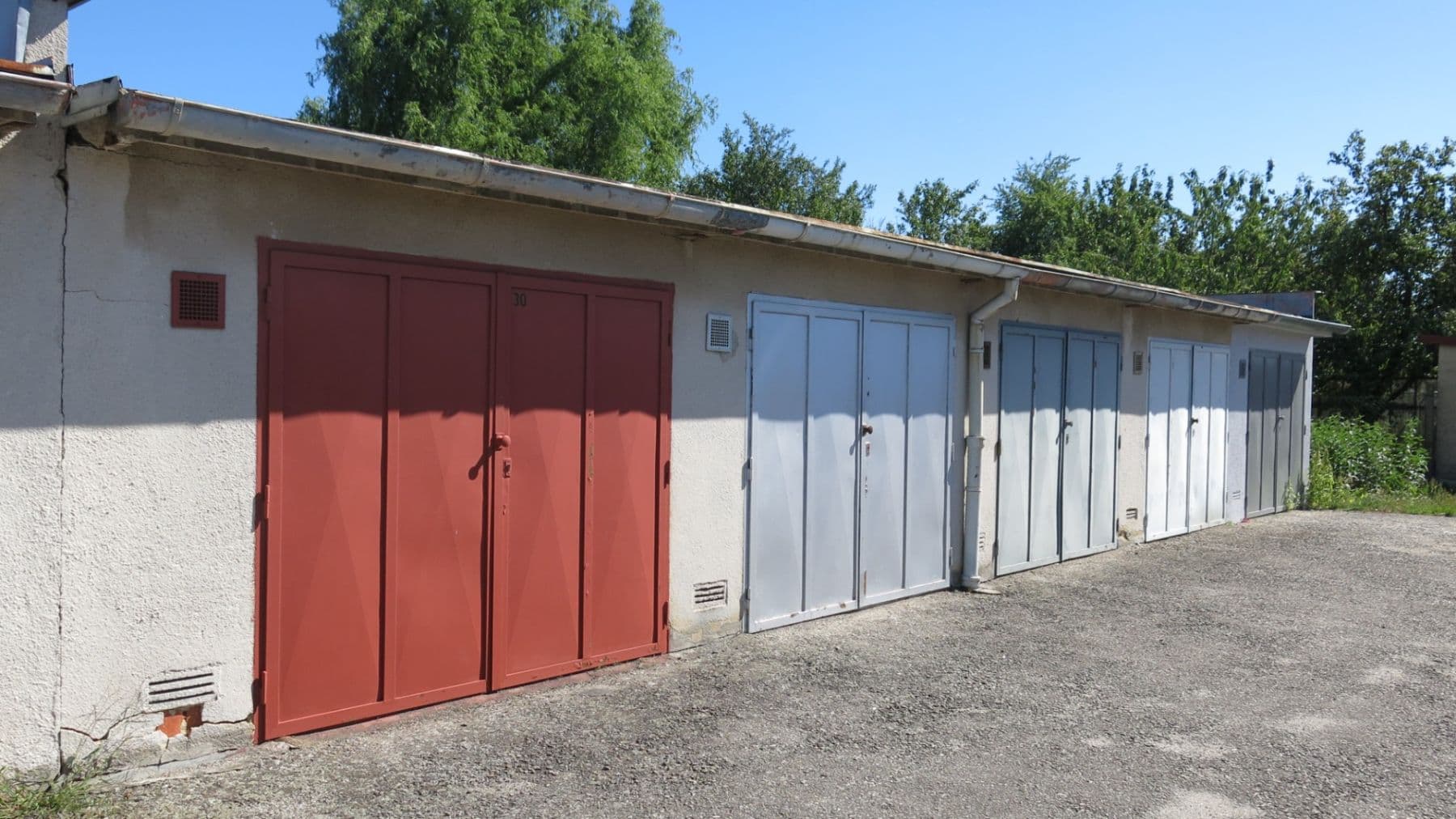 Predaj garáže 20 m², České Budějovice, Jihočeský kraj Predaj garáže 20 m², České Budějovice, Jihočeský kraj