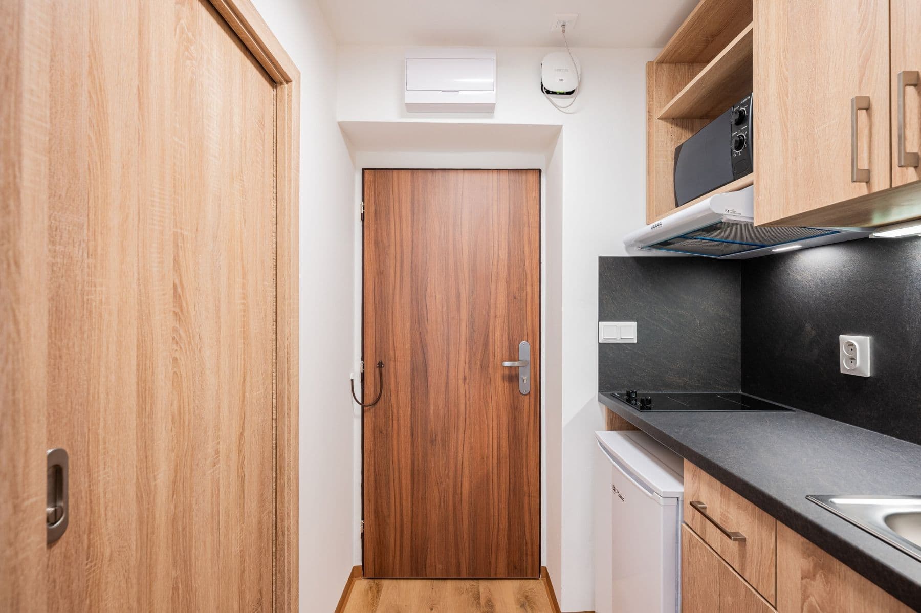 Prenájom bytu 19 m², Jeseniova, Praha, Praha Prenájom bytu 19 m², Jeseniova, Praha, Praha