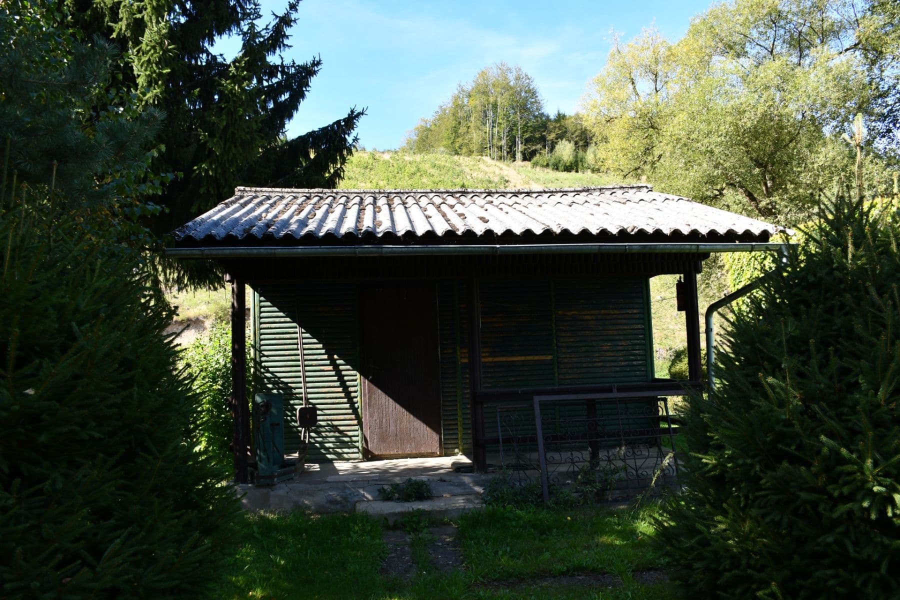 Predaj rekreačného objektu 1.100 m², pozemok 1.440 m², Chřenovice, Kraj Vysočina Predaj rekreačného objektu 1.100 m², pozemok 1.440 m², Chřenovice, Kraj Vysočina