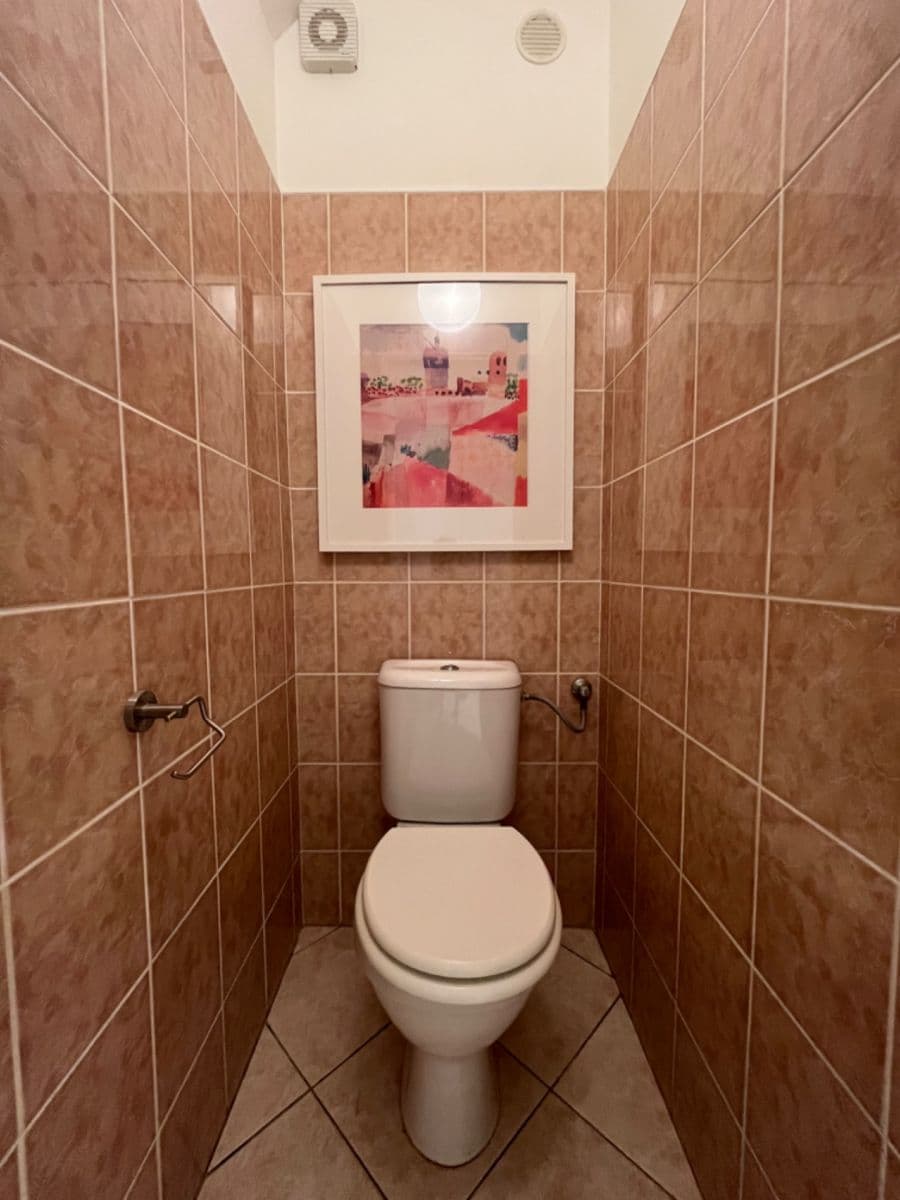 Predaj bytu 2-izbový 51 m², Na Okraji, Praha, Praha Predaj bytu 2-izbový 51 m², Na Okraji, Praha, Praha