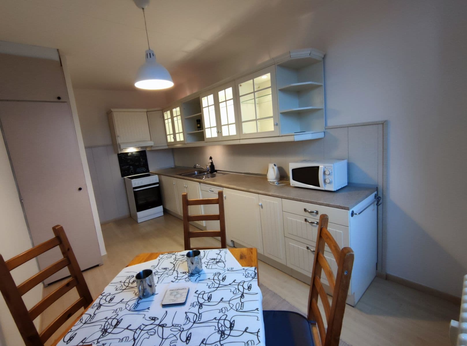 Prenájom bytu 3-izbový 81 m², Klapálkova, Praha, Praha Prenájom bytu 3-izbový 81 m², Klapálkova, Praha, Praha