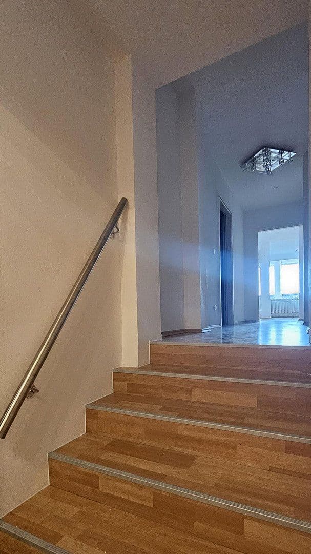 Predaj bytu 3-izbový 115 m², Bernstorffstrasse, Berlin-Tegel, Berlín Predaj bytu 3-izbový 115 m², Bernstorffstrasse, Berlin-Tegel, Berlín