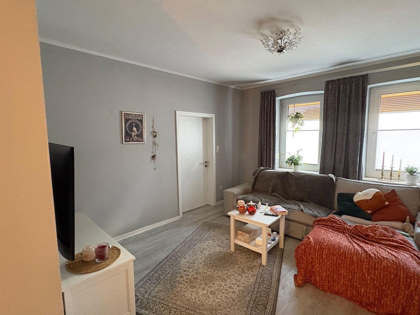 Predaj domu 290 m², pozemok 675 m², Bruchstr. 4, Hütschenhausen, Porýnie-Falcko Predaj domu 290 m², pozemok 675 m², Bruchstr. 4, Hütschenhausen, Porýnie-Falcko