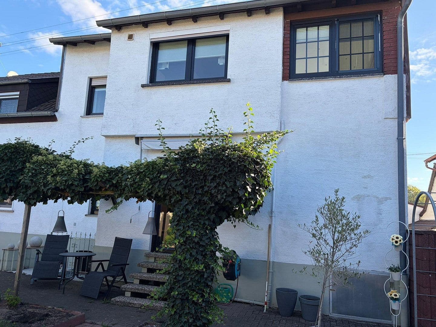 Predaj domu 290 m², pozemok 675 m², Bruchstr. 4, Hütschenhausen, Porýnie-Falcko Predaj domu 290 m², pozemok 675 m², Bruchstr. 4, Hütschenhausen, Porýnie-Falcko